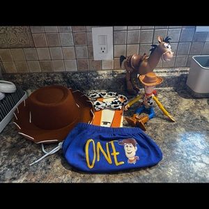 Toy story smash cake